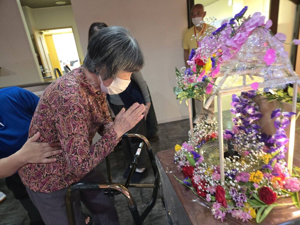静岡市駿河区有料老人ホーム_灌仏会