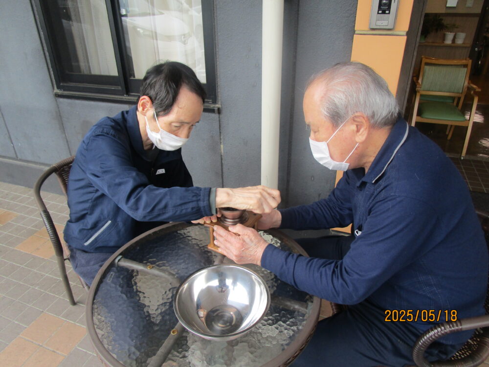 静岡市清水区老人ホーム_喫茶信開店