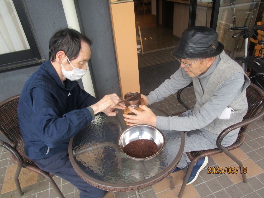 静岡市清水区老人ホーム_喫茶信開店