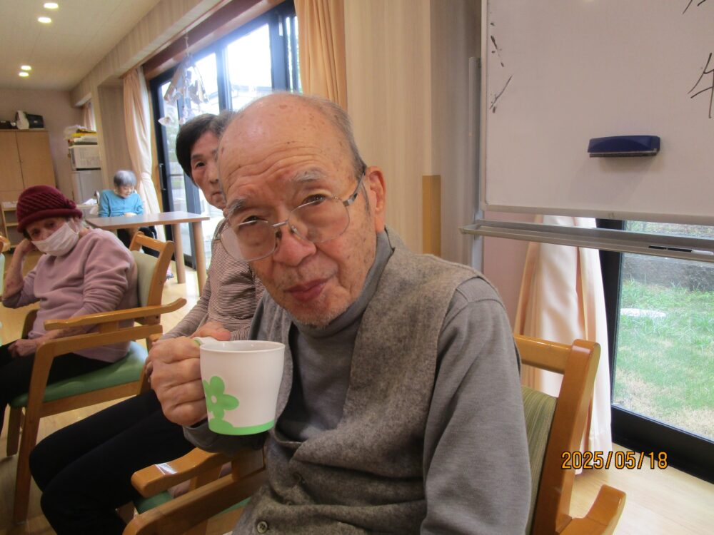 静岡市清水区老人ホーム_喫茶信開店