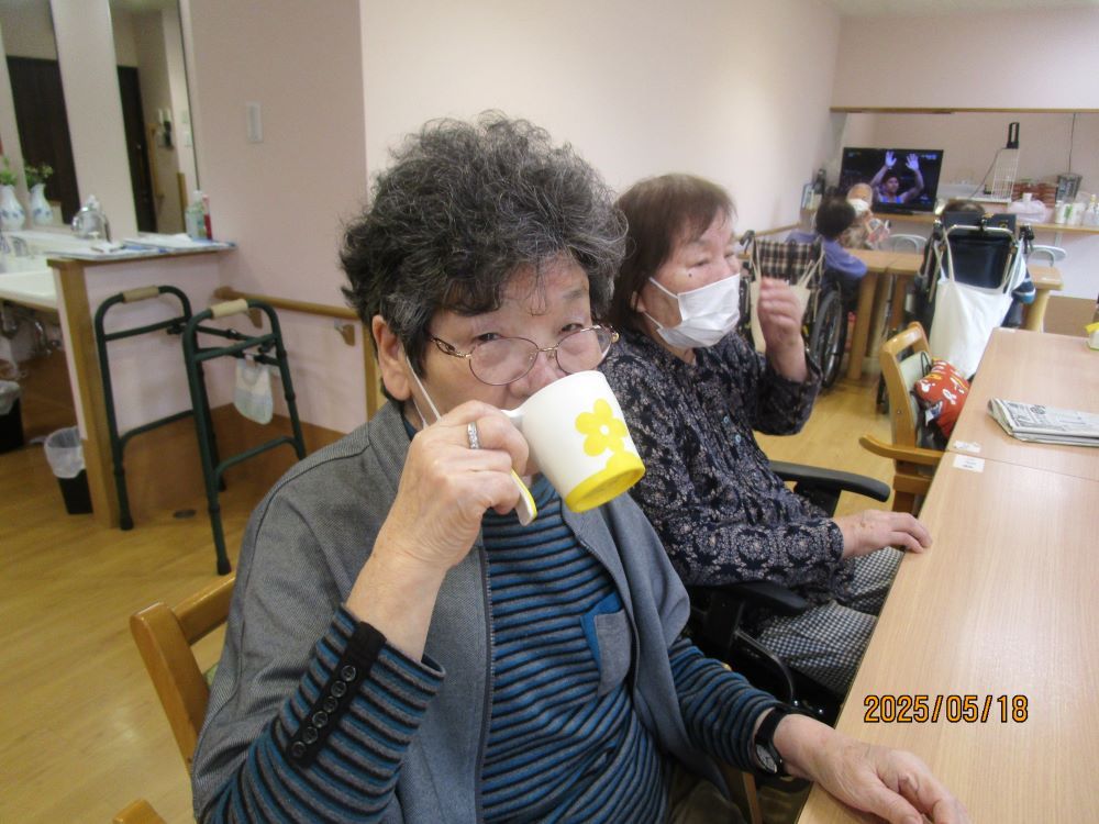 静岡市清水区老人ホーム_喫茶信開店