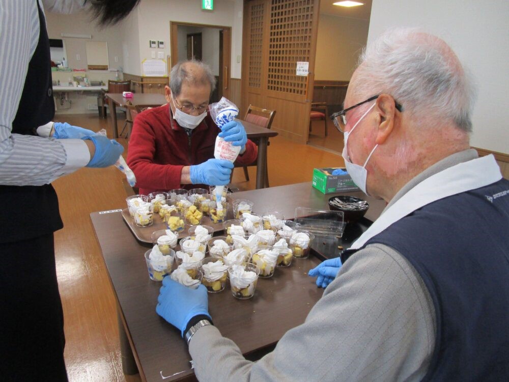 藤枝市老人ホーム_5月母の日イベント