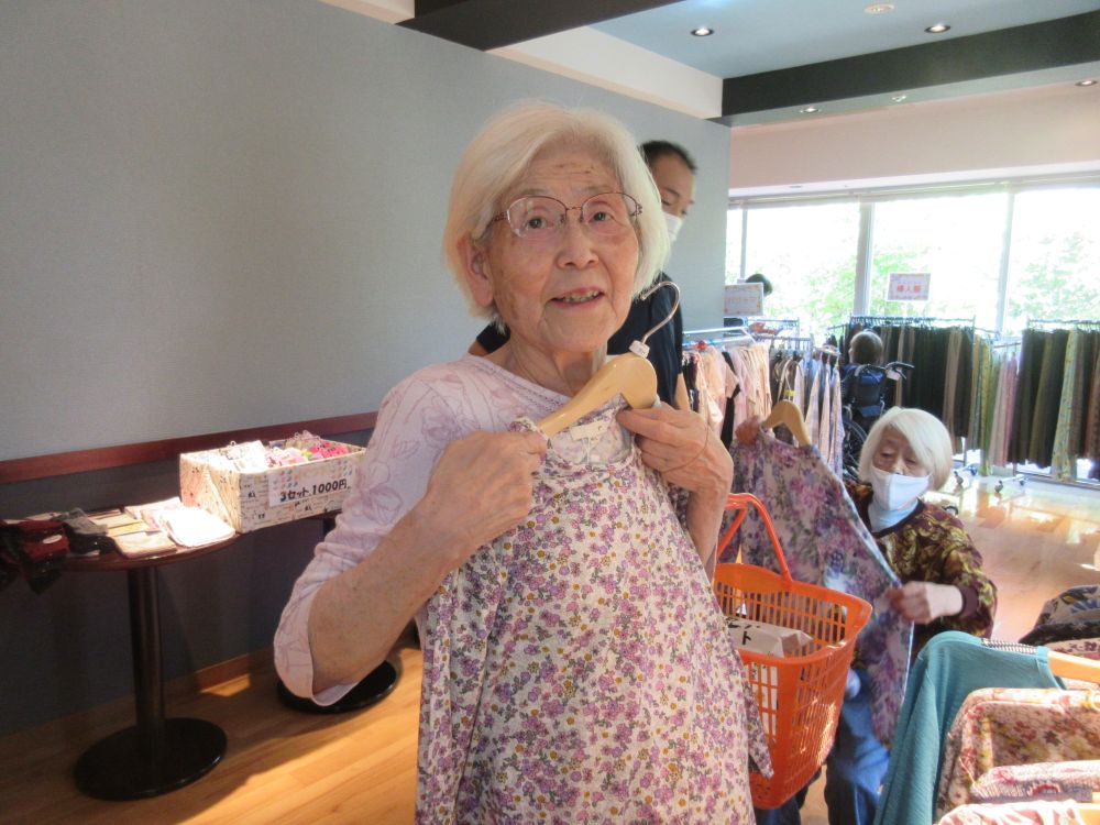 静岡市葵区有料老人ホーム_初夏のブティック花水木