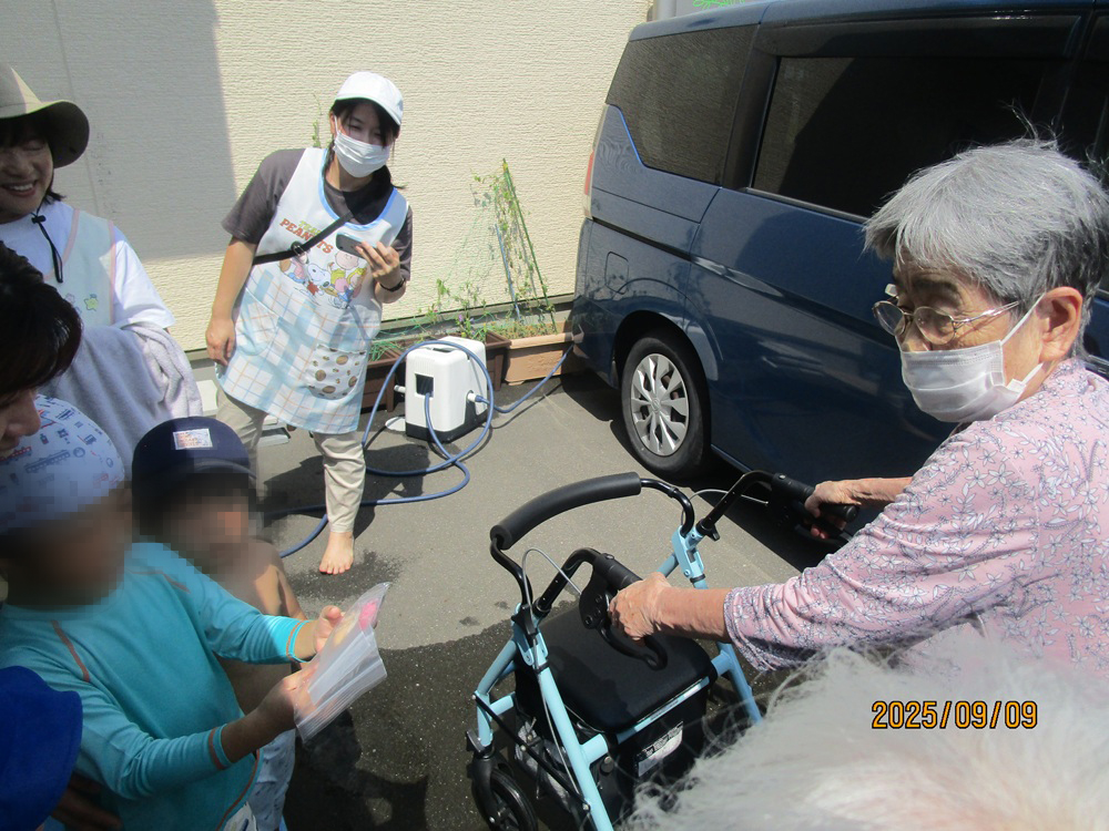 静岡市清水区老人ホーム_はぐはぐさん訪問