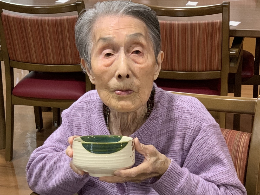 駿東郡長泉町老人ホーム_五感で感じるお茶会 芋名月と十五夜の記憶