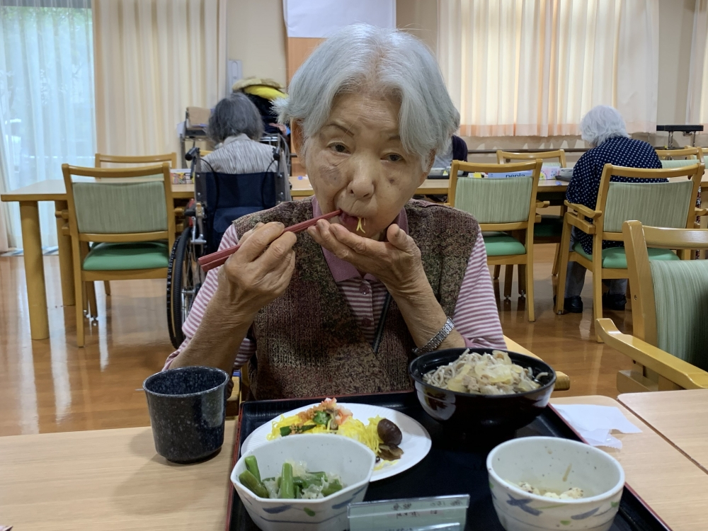 駿東郡長泉町老人ホーム_神無月のやさしい味わい