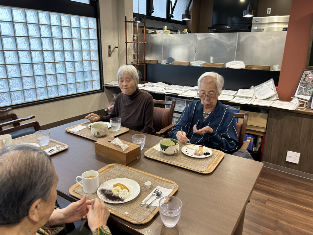 静岡市葵区有料老人ホーム_生活リハビリお散歩クラブ
