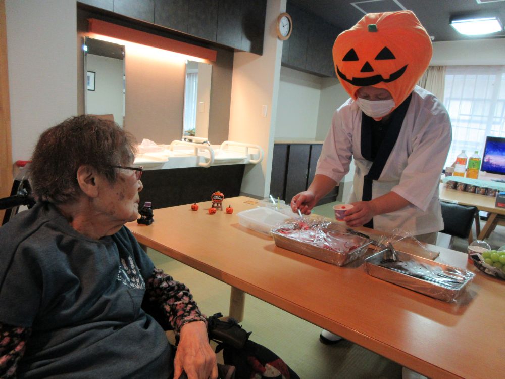 静岡市葵区老人ホーム_ハロウィン秋祭り
