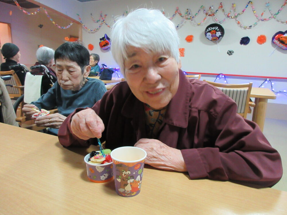 静岡市葵区老人ホーム_ハロウィン秋祭り