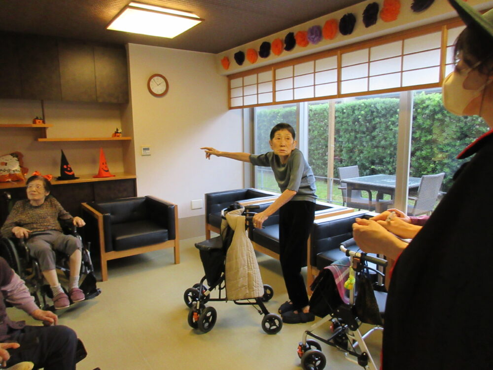 静岡市葵区老人ホーム_ハロウィン秋祭り