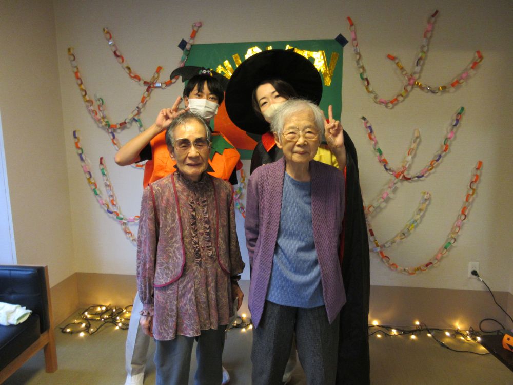 静岡市葵区老人ホーム_ハロウィン秋祭り