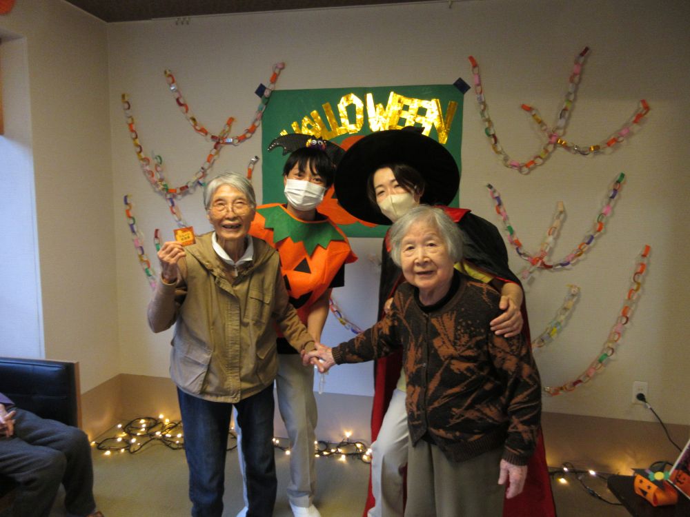 静岡市葵区老人ホーム_ハロウィン秋祭り
