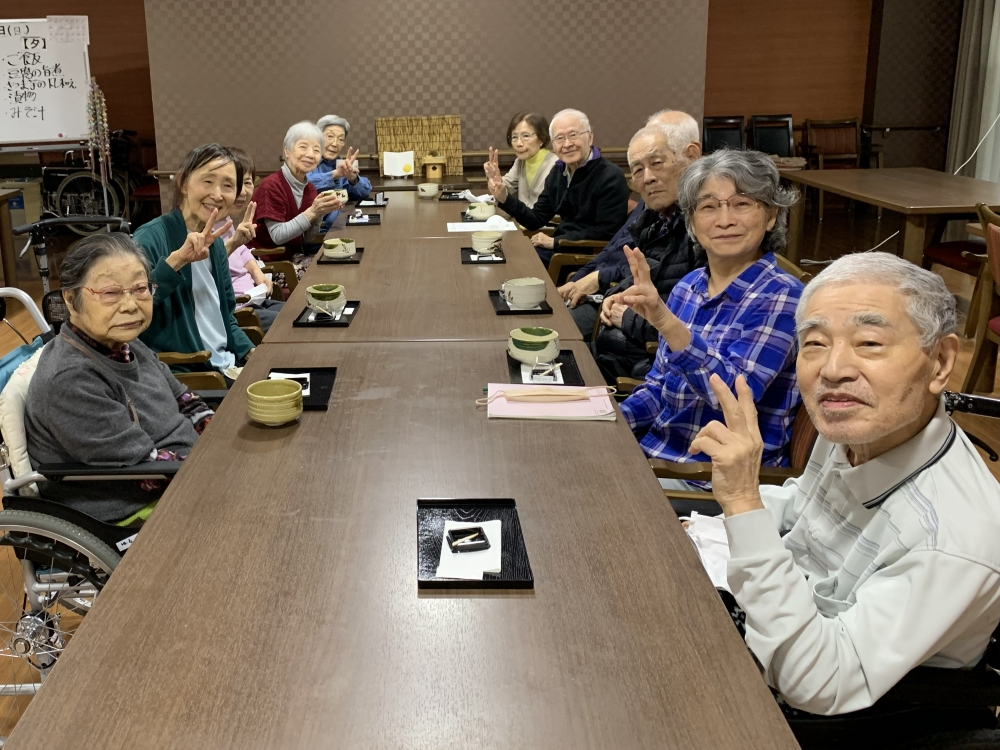 駿東郡長泉町老人ホーム_五感で感じるお茶会