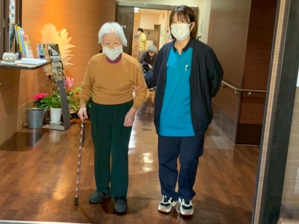 駿東郡長泉町老人ホーム_安心して過ごすために避難行動と水消火器体験