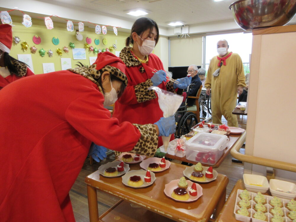 静岡市葵区老人ホーム_クリスマス・スイーツプレート