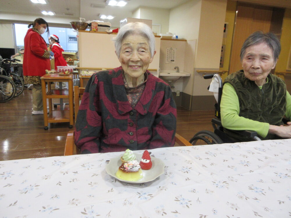 静岡市葵区老人ホーム_クリスマス・スイーツプレート
