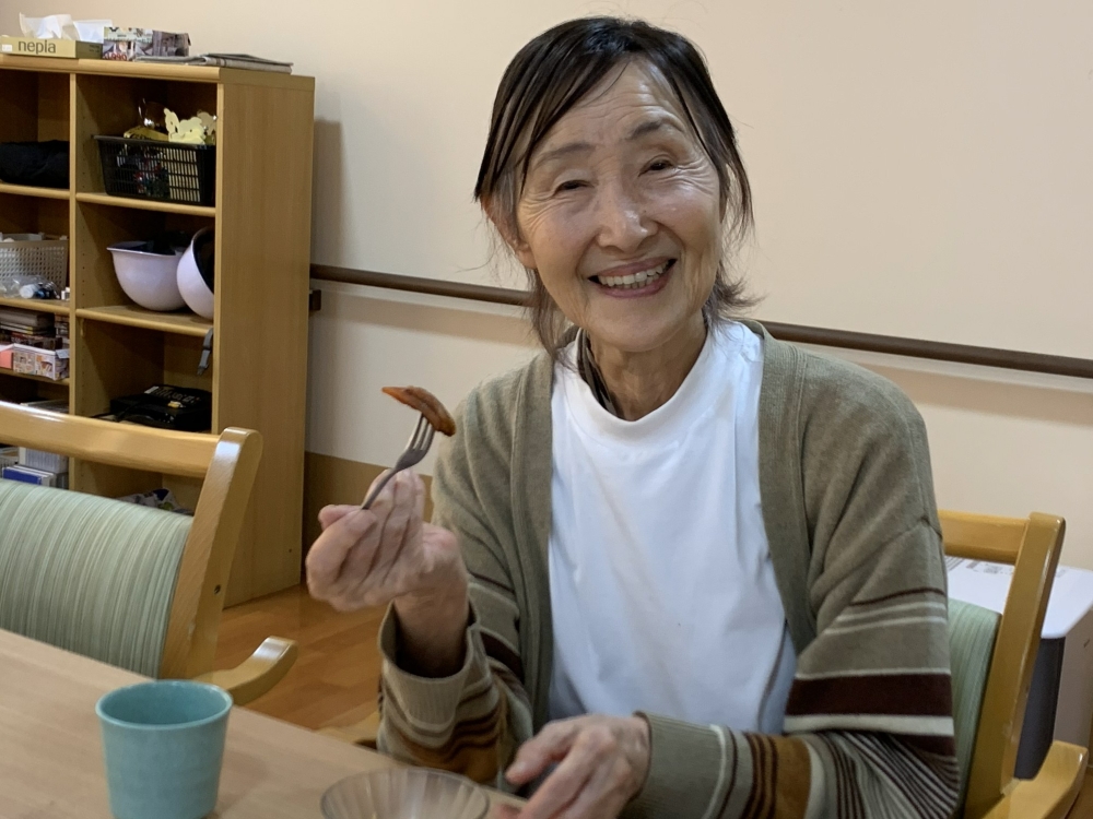 駿東郡長泉町老人ホーム_つくって・食べて・楽しむ！干し柿チャレンジ