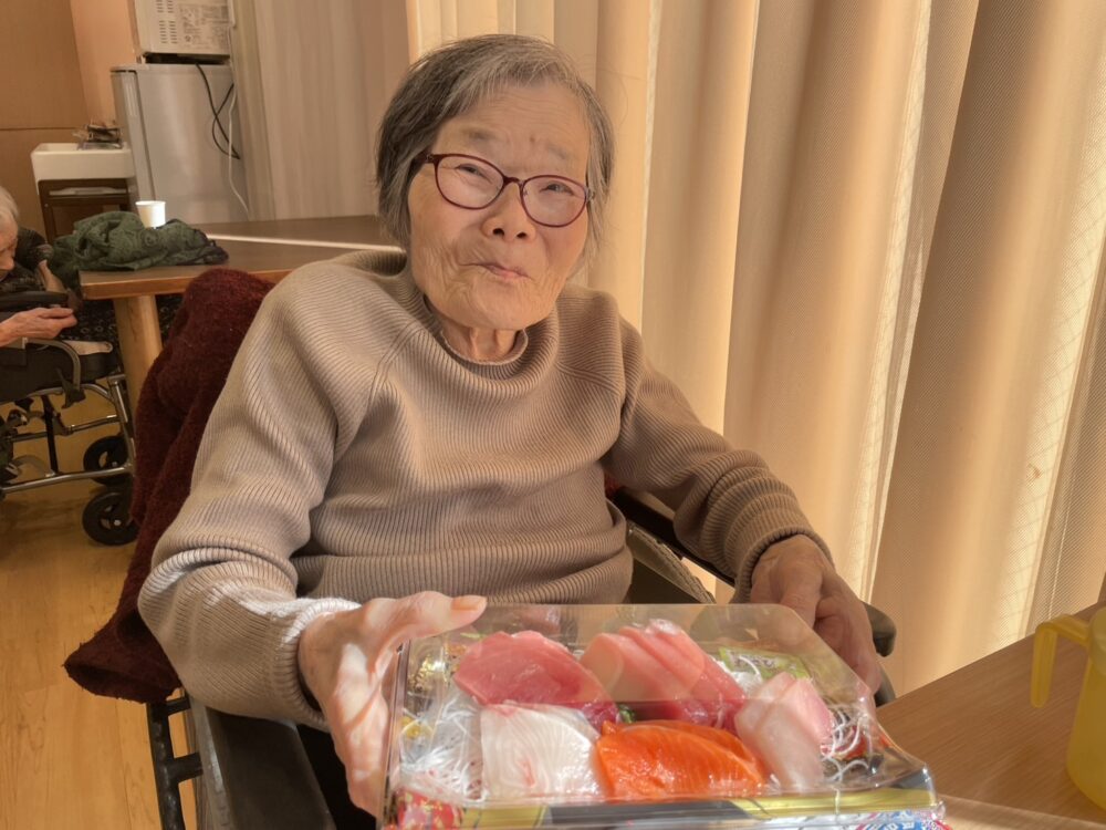 静岡市清水区老人ホーム_1月10日「刺身の日」
