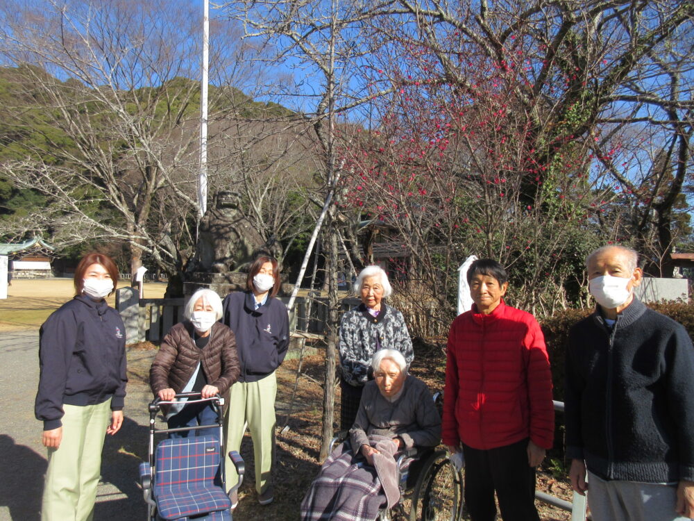 静岡市葵区老人ホーム_初詣