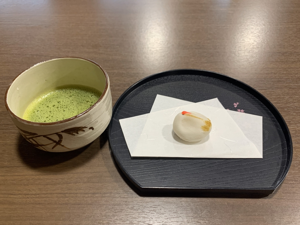 駿東郡長泉町老人ホーム_五感で感じるお茶会～正月飾りを楽しむ 新春のお茶会～