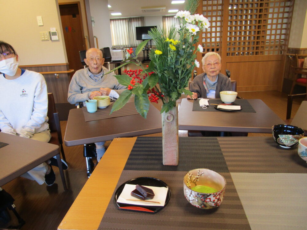 藤枝市老人ホーム_新春お茶会