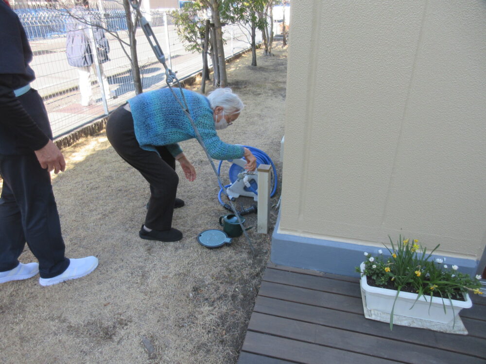 静岡市葵区老人ホーム_生活リハビリ「園芸クラブ」