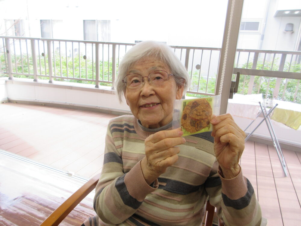 静岡市葵区老人ホーム_獅子舞来訪！笑顔と一緒に福を呼ぼう