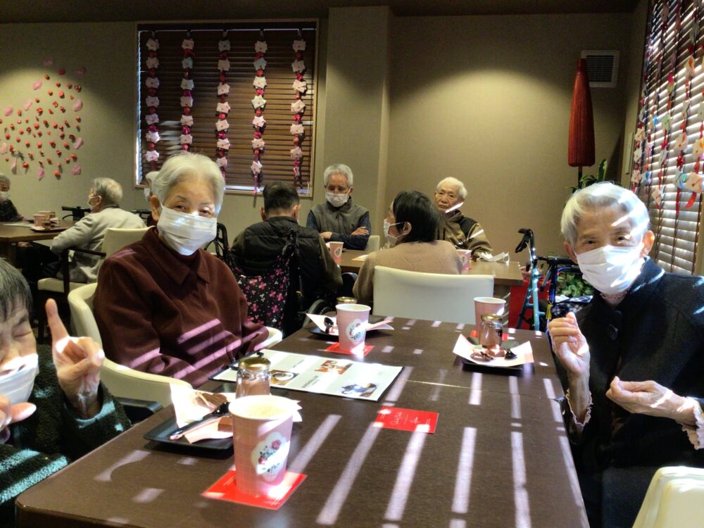 浜松市老人ホーム_Hatsuoi Salon du Chocolat