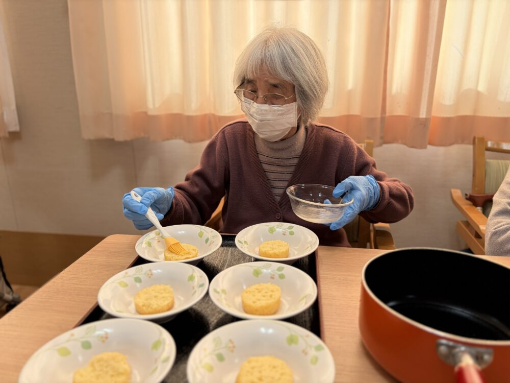 浜松市老人ホーム_ストロベリープチケーキ