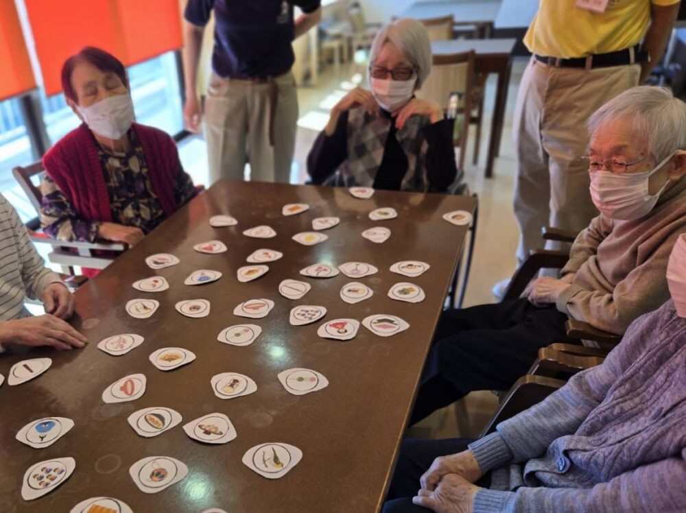 静岡市駿河区老人ホーム_ひな祭り