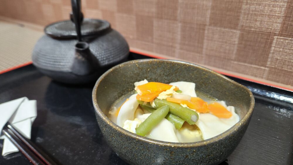 駿東郡長泉町老人ホーム_食事イベント　～水餃子の彩り中華スープ～