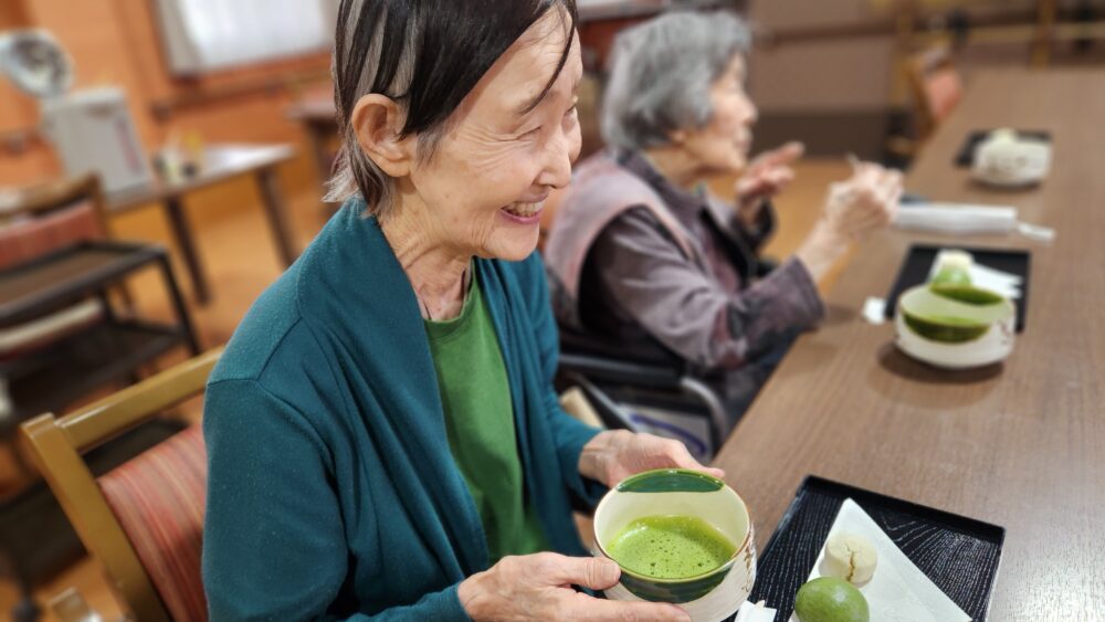 駿東郡長泉町老人ホーム_五感で感じるお茶会～「葵祭」～