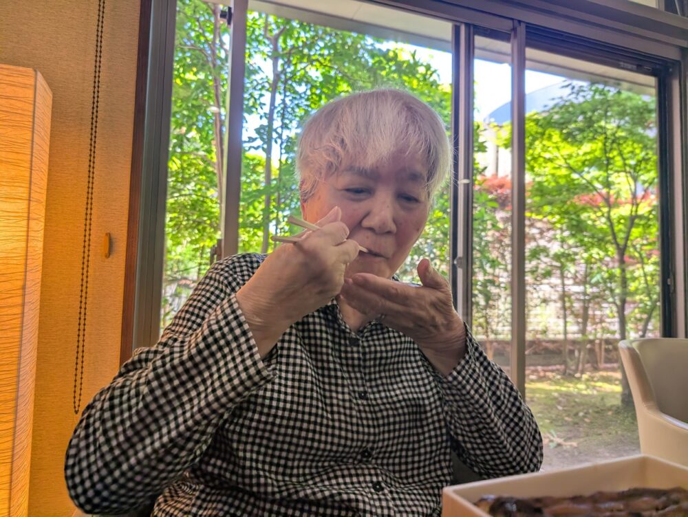 静岡市葵区老人ホーム_花水木ランチ