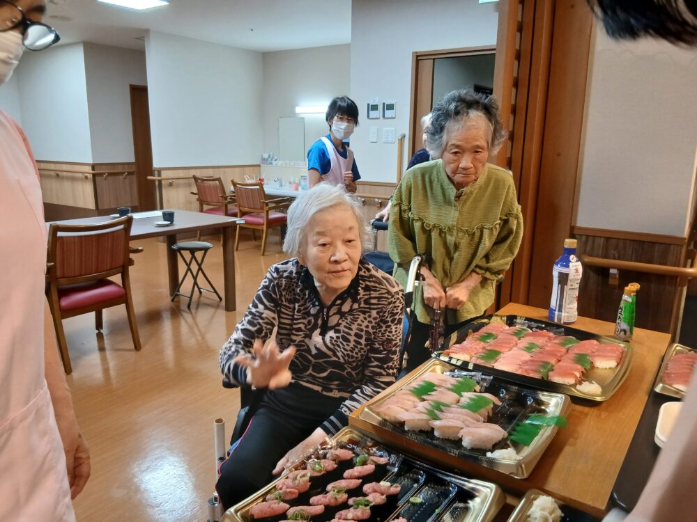 藤枝市老人ホーム_6月の食事イベント