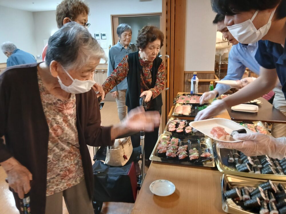 藤枝市老人ホーム_6月の食事イベント