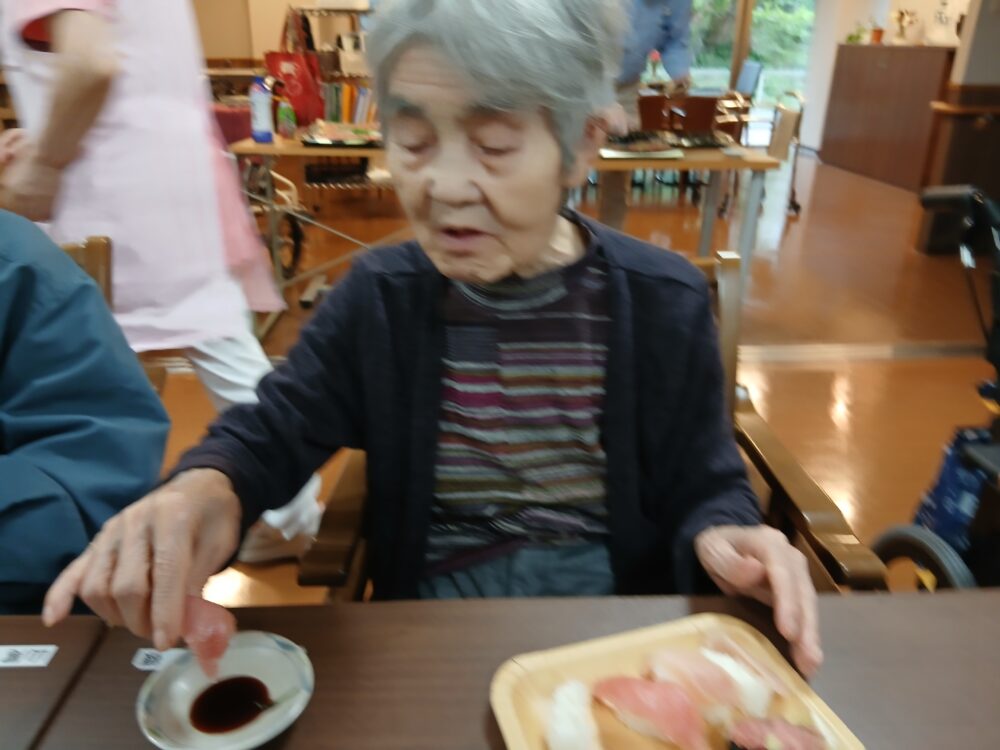 藤枝市老人ホーム_6月の食事イベント