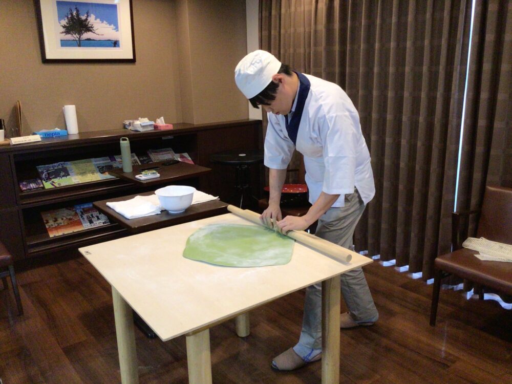 藤枝市老人ホーム_蕎麦打ち