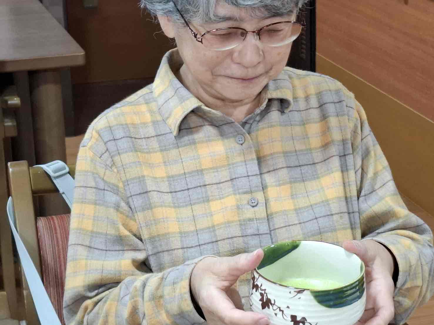 駿東郡長泉町老人ホーム_五感で感じるお茶会と五感の室礼「夏越の祓」