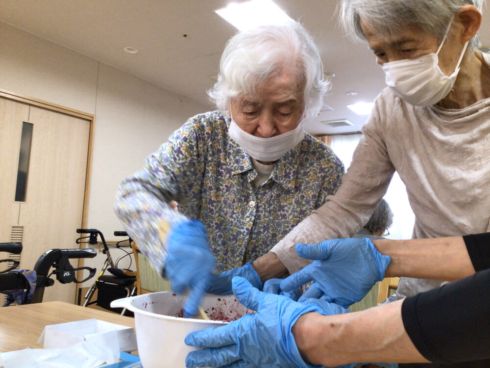 浜松市老人ホーム_ブルーベリーシャーベット