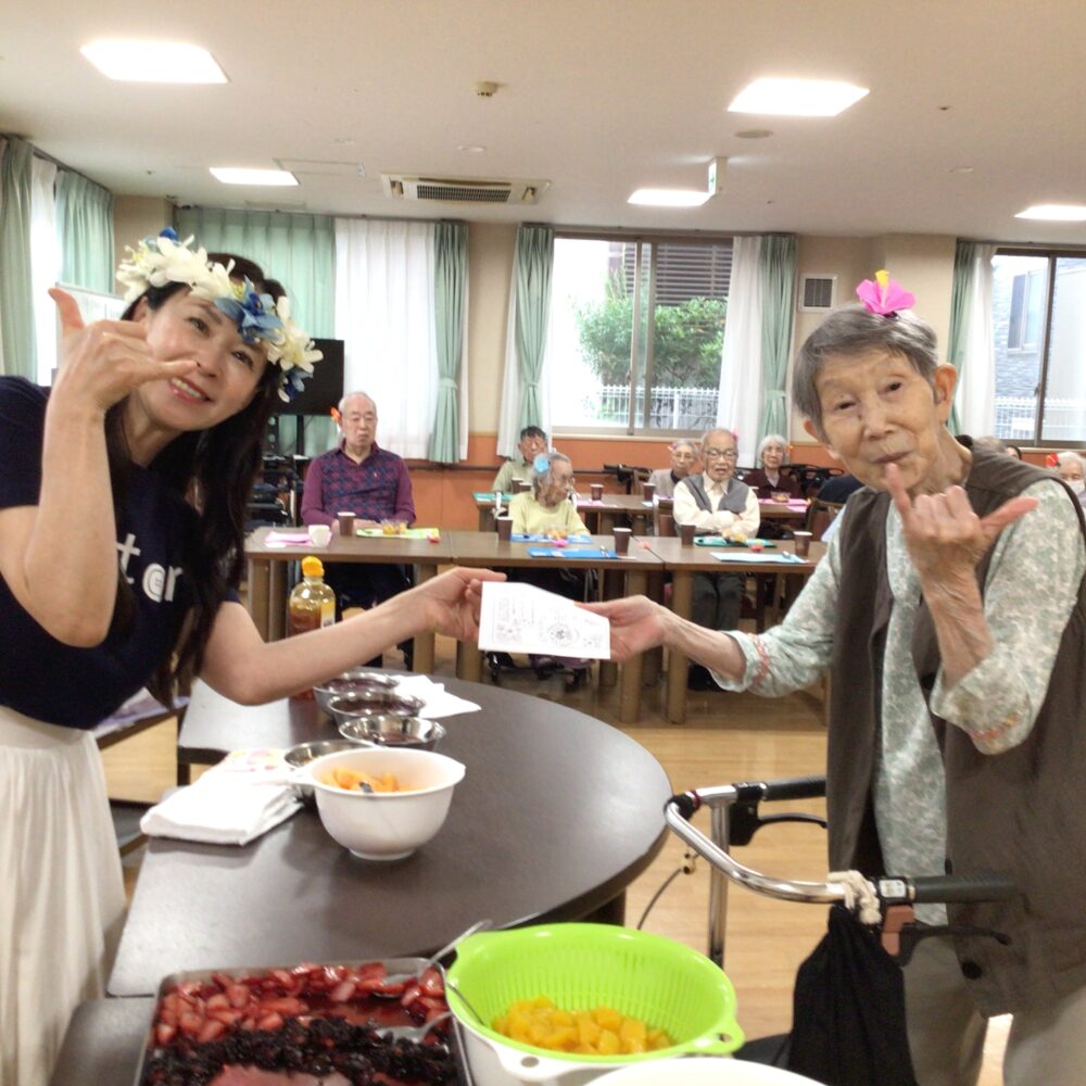 浜松市老人ホーム_アロハCafé