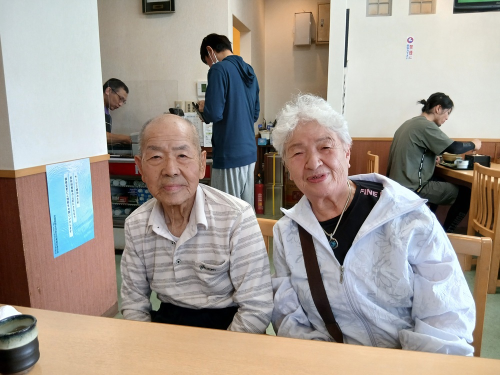 静岡市清水区老人ホーム_夢をかなえるツアー　「岩久」さんでお食事