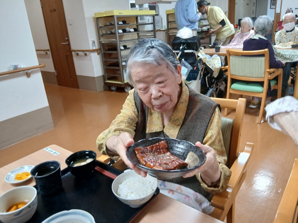 藤枝市老人ホーム_7月の食事イベント