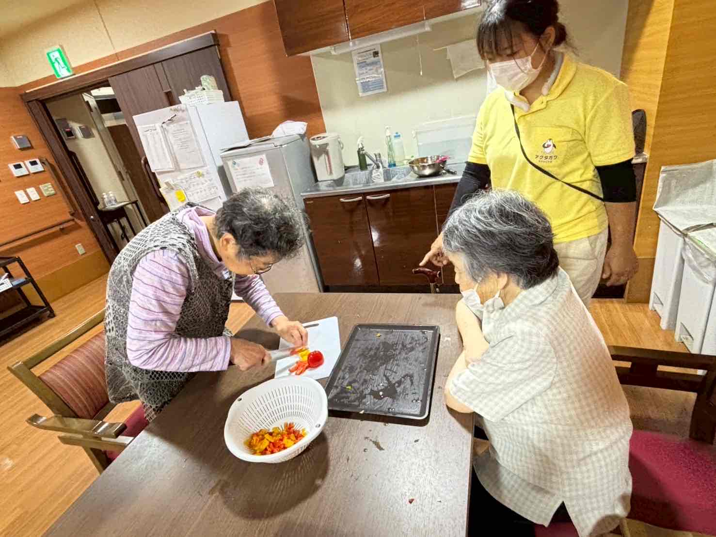 駿東郡長泉町老人ホーム_食事イベント ~旬の野菜がゴロゴロ!夏野菜カレー~
