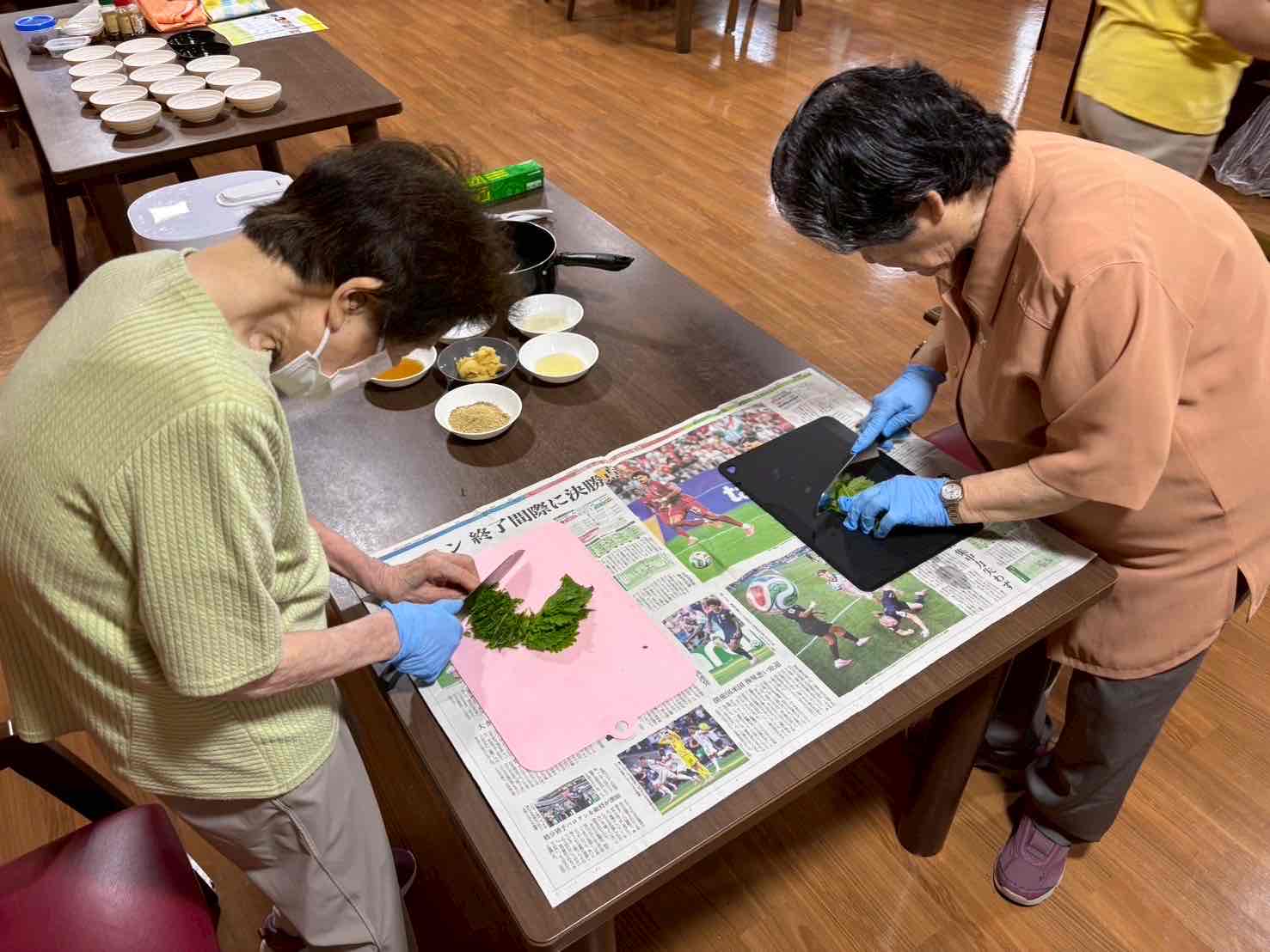 駿東郡長泉町老人ホーム_食事イベント　～旬の野菜がゴロゴロ！夏野菜カレー～