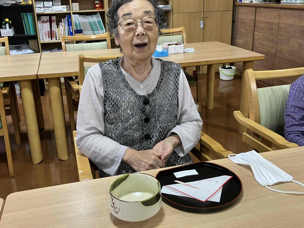 駿東郡長泉町老人ホーム_五感で感じるお茶会　～「風鈴の音色」～