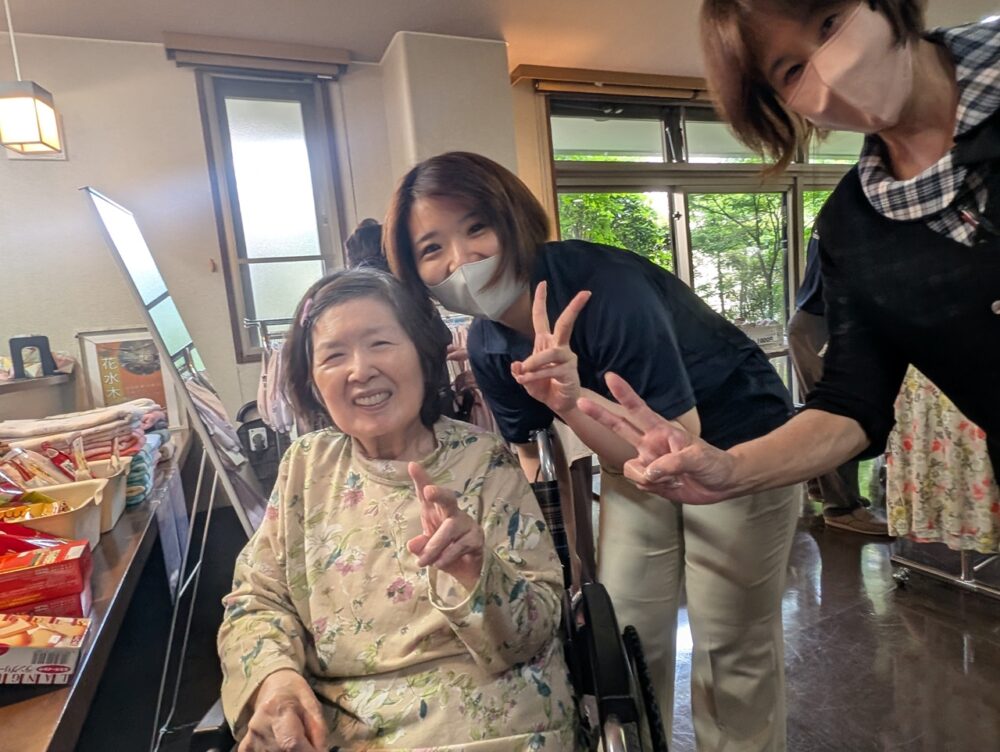 静岡市葵区老人ホーム_ブティック花水木の開催
