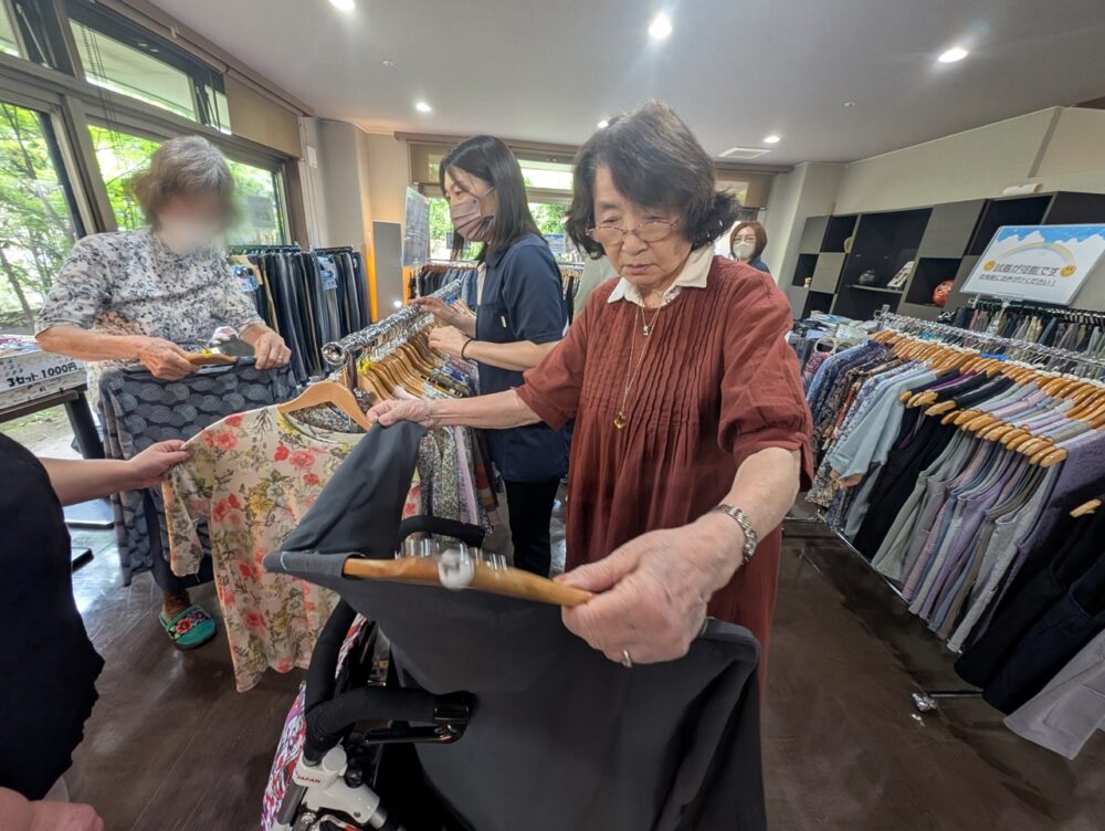 静岡市葵区老人ホーム_ブティック花水木の開催