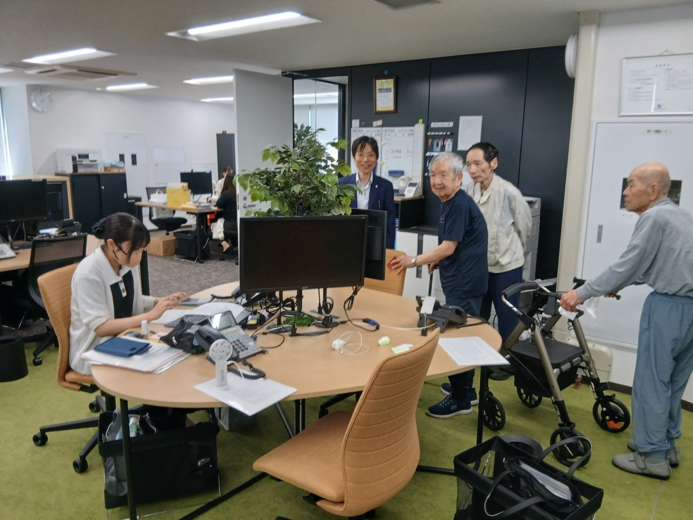 静岡市清水区老人ホーム_アクタガワ　本社に行ってきました