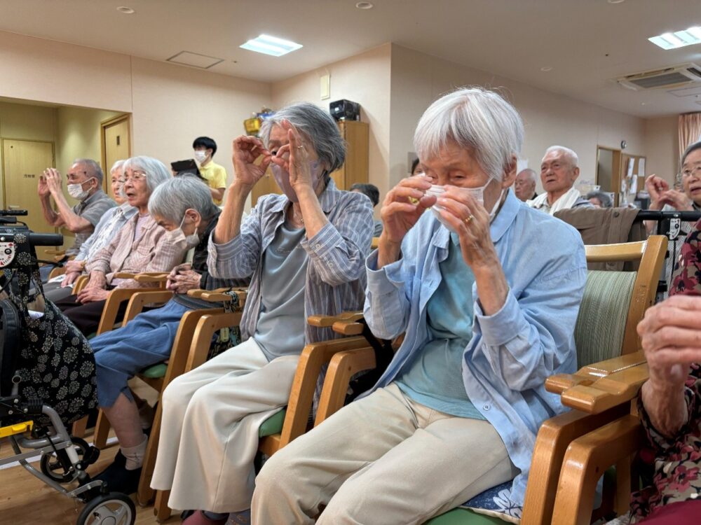 浜松市老人ホーム_花の木バンド