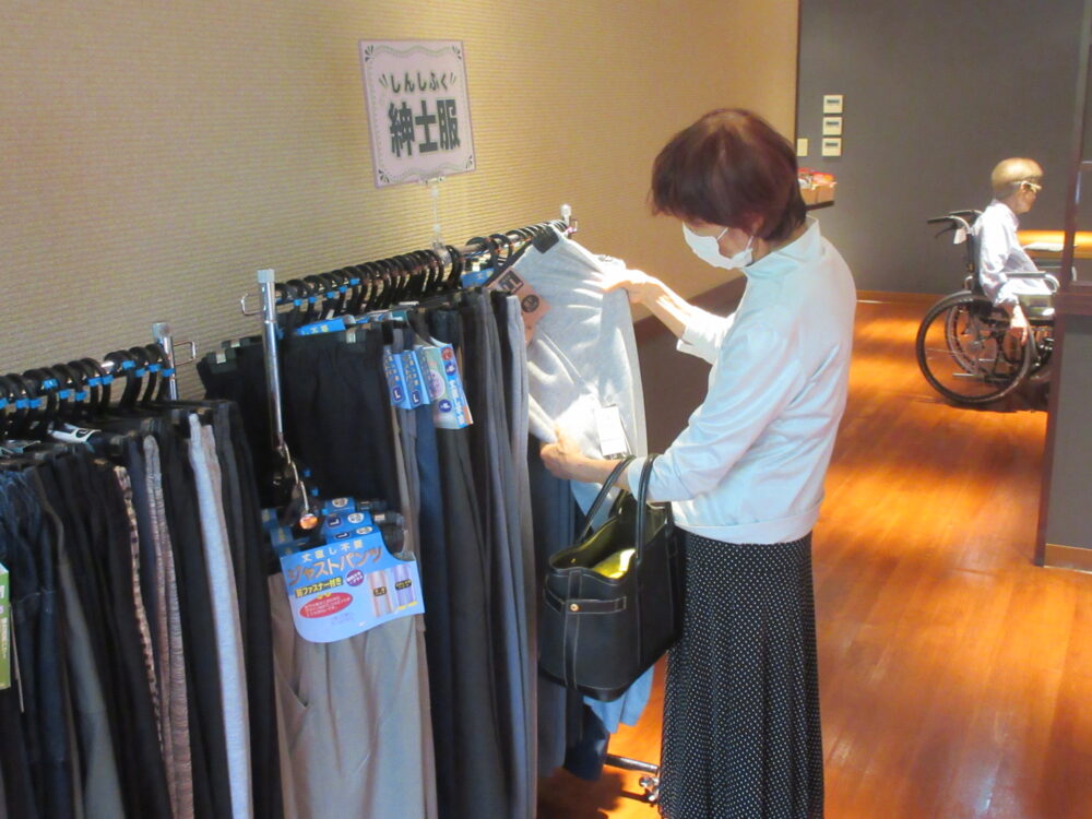 静岡市葵区老人ホーム_初秋の「ブティック花水木」
